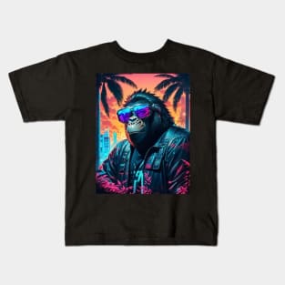 Trendy gorilla wearing sunglasses in miami beach Kids T-Shirt